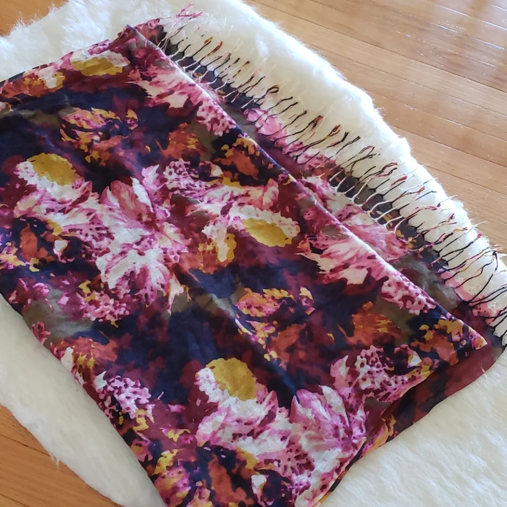 BURGUNDY Pink Floral Boho Preppy Abstract Print Fringe Lightweight Fashion Scarf